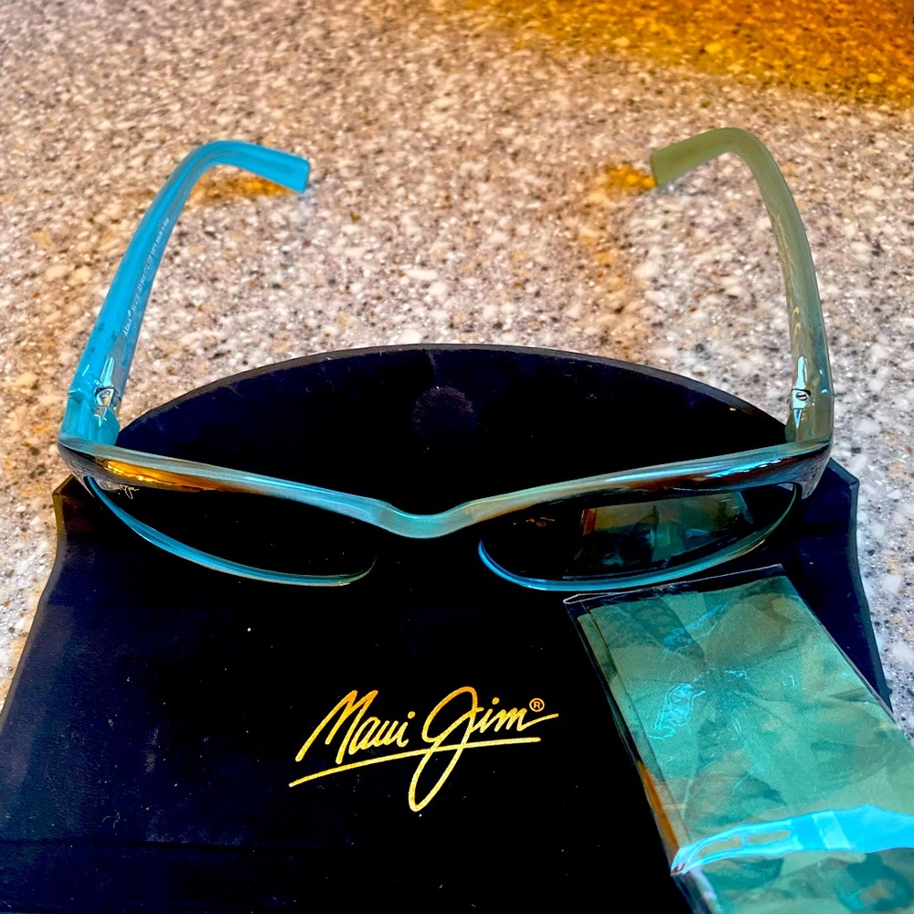 Maui Jim Punchbowl PolarizedPlus2® Rectangular Sunglasses